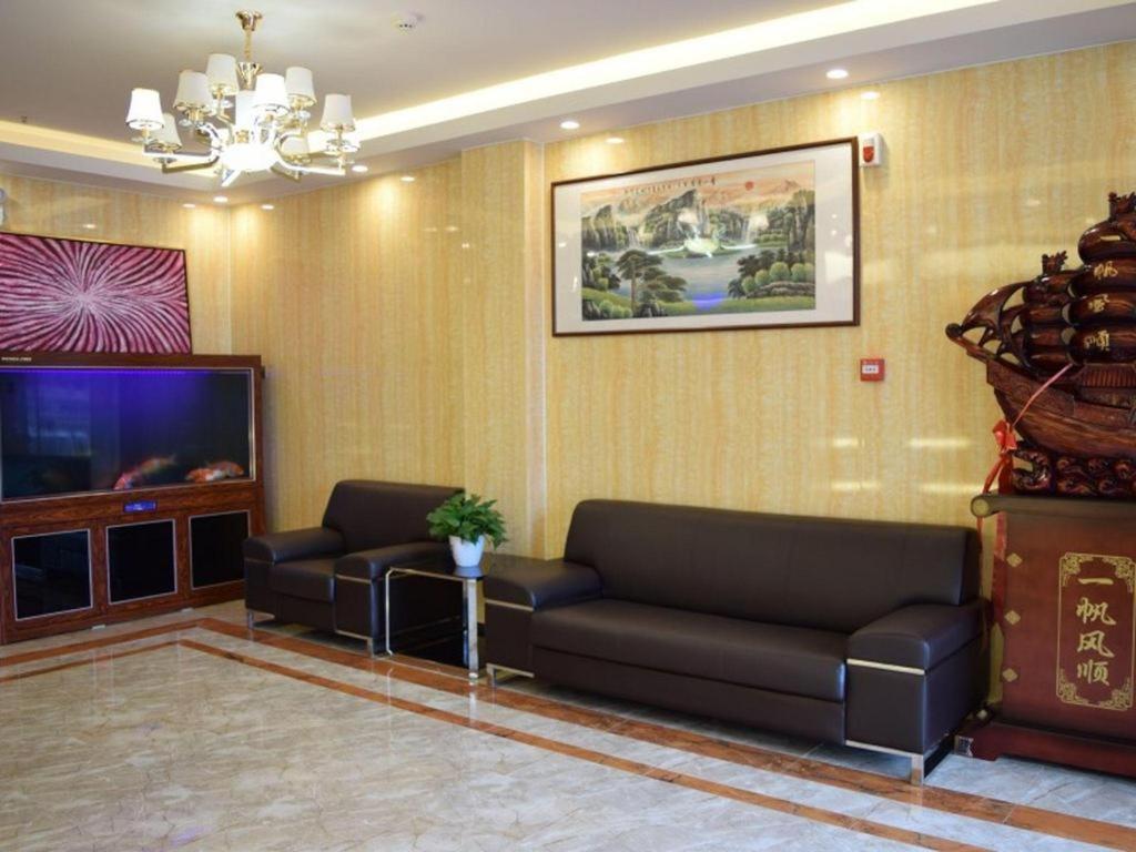 Greentree Inn Zhengzhou Xinzheng City Longhu Town Xiangyun Road Express Hotel Kültér fotó