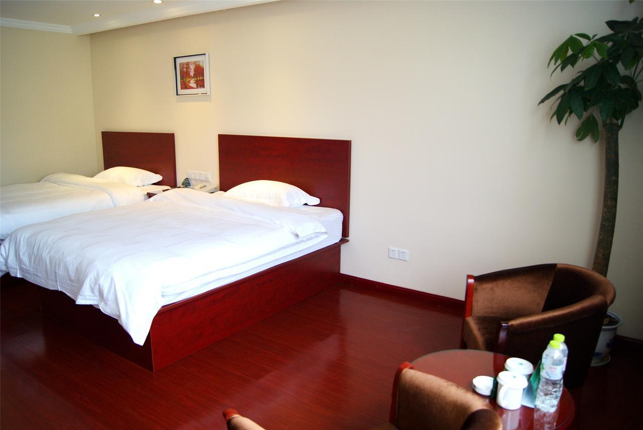 Greentree Inn Zhengzhou Xinzheng City Longhu Town Xiangyun Road Express Hotel Kültér fotó