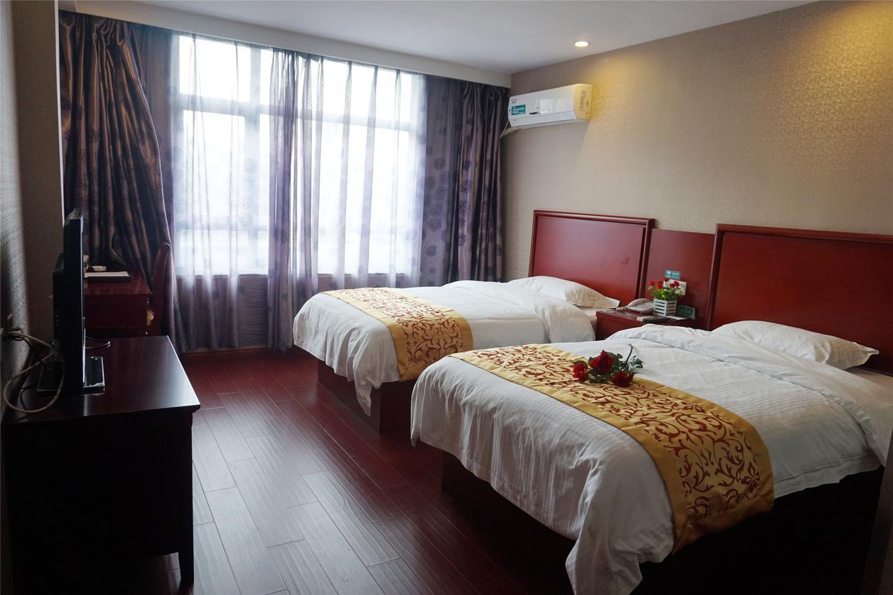 Greentree Inn Zhengzhou Xinzheng City Longhu Town Xiangyun Road Express Hotel Kültér fotó